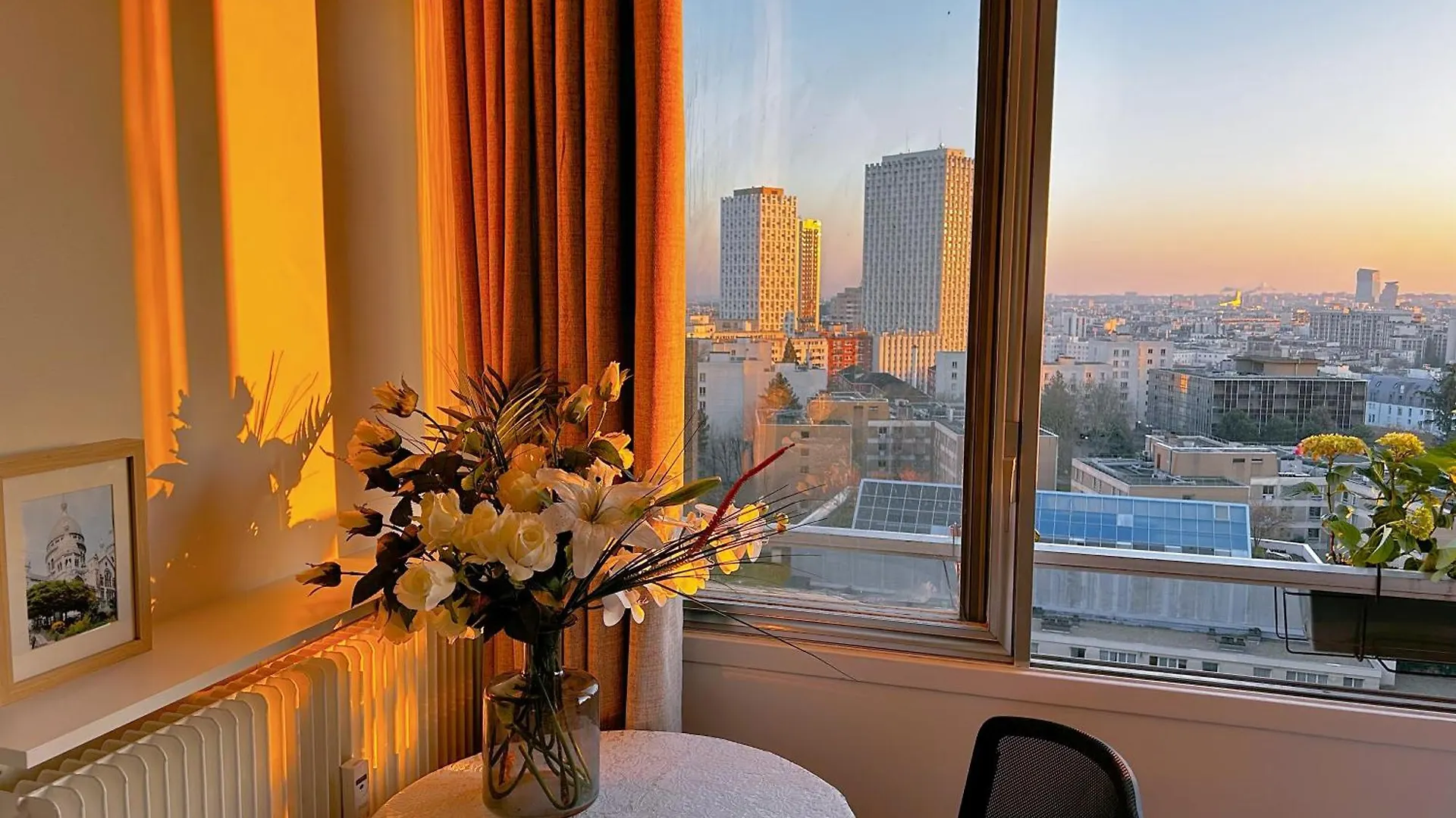 Large Charming Studio In Paris Frankrig