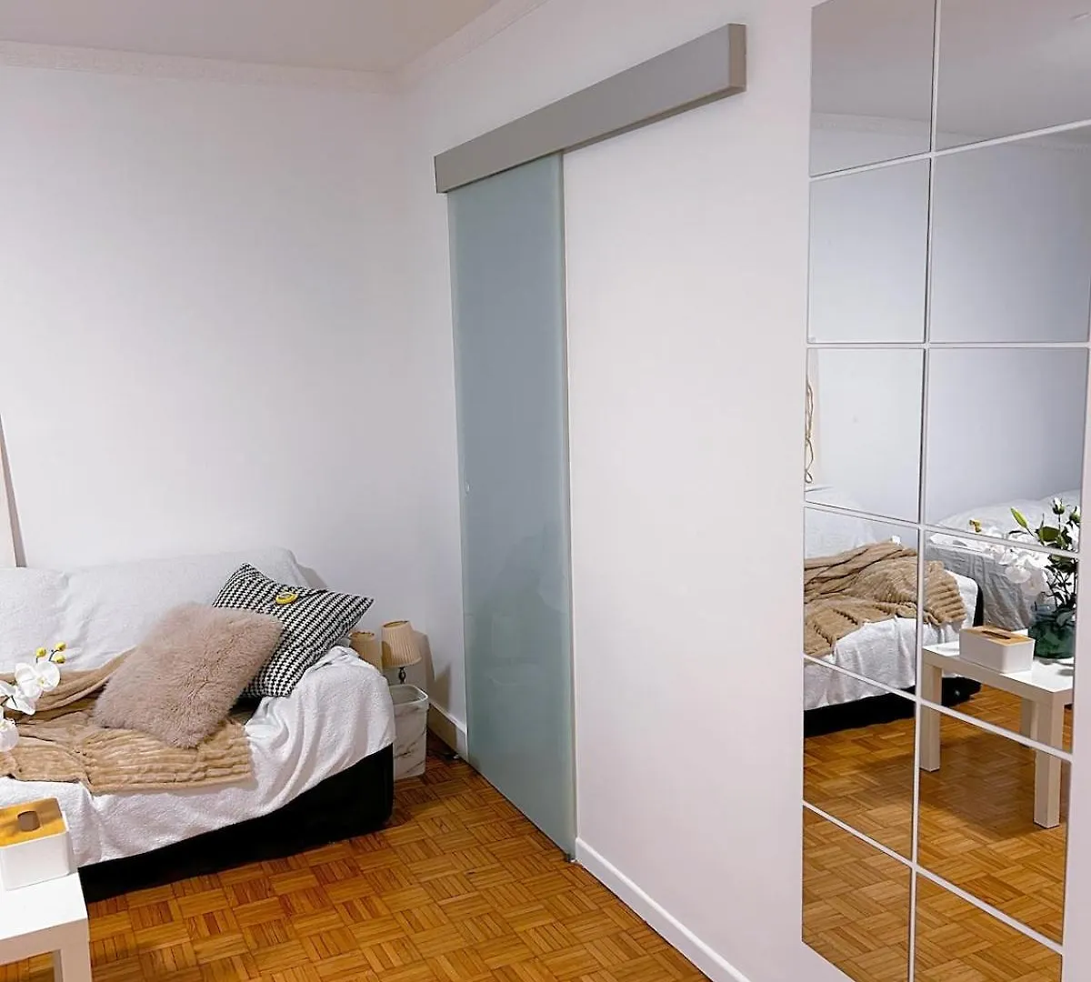Apartment Large Charming Studio In Paris